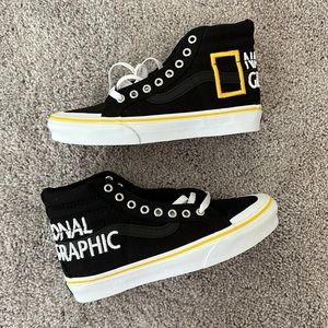 Vans - National Geographic x SK8-HI Reissue 138 Logo. Unisex. No box/ Tags.